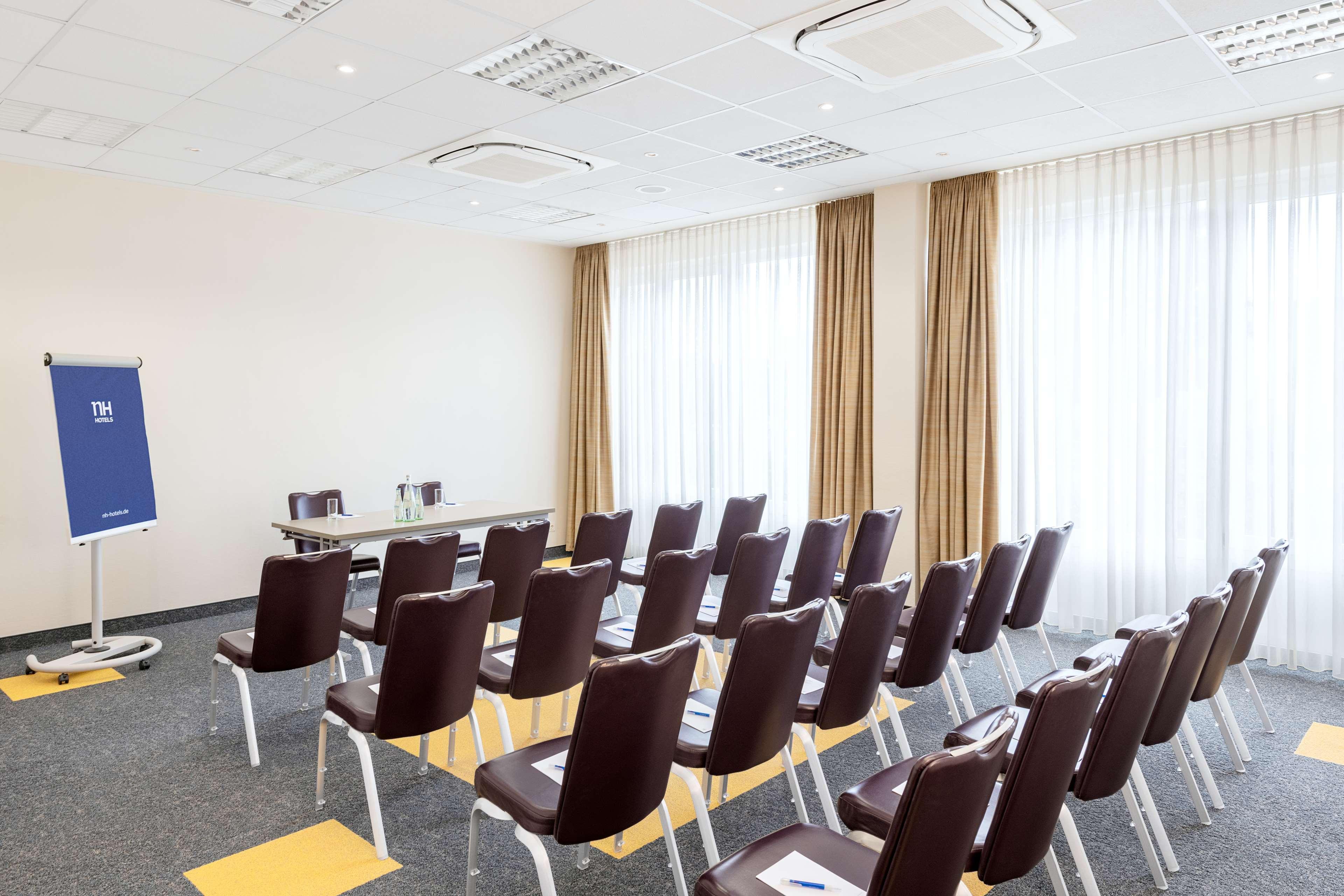 Nh Leipzig Messe Hotel Ngoại thất bức ảnh