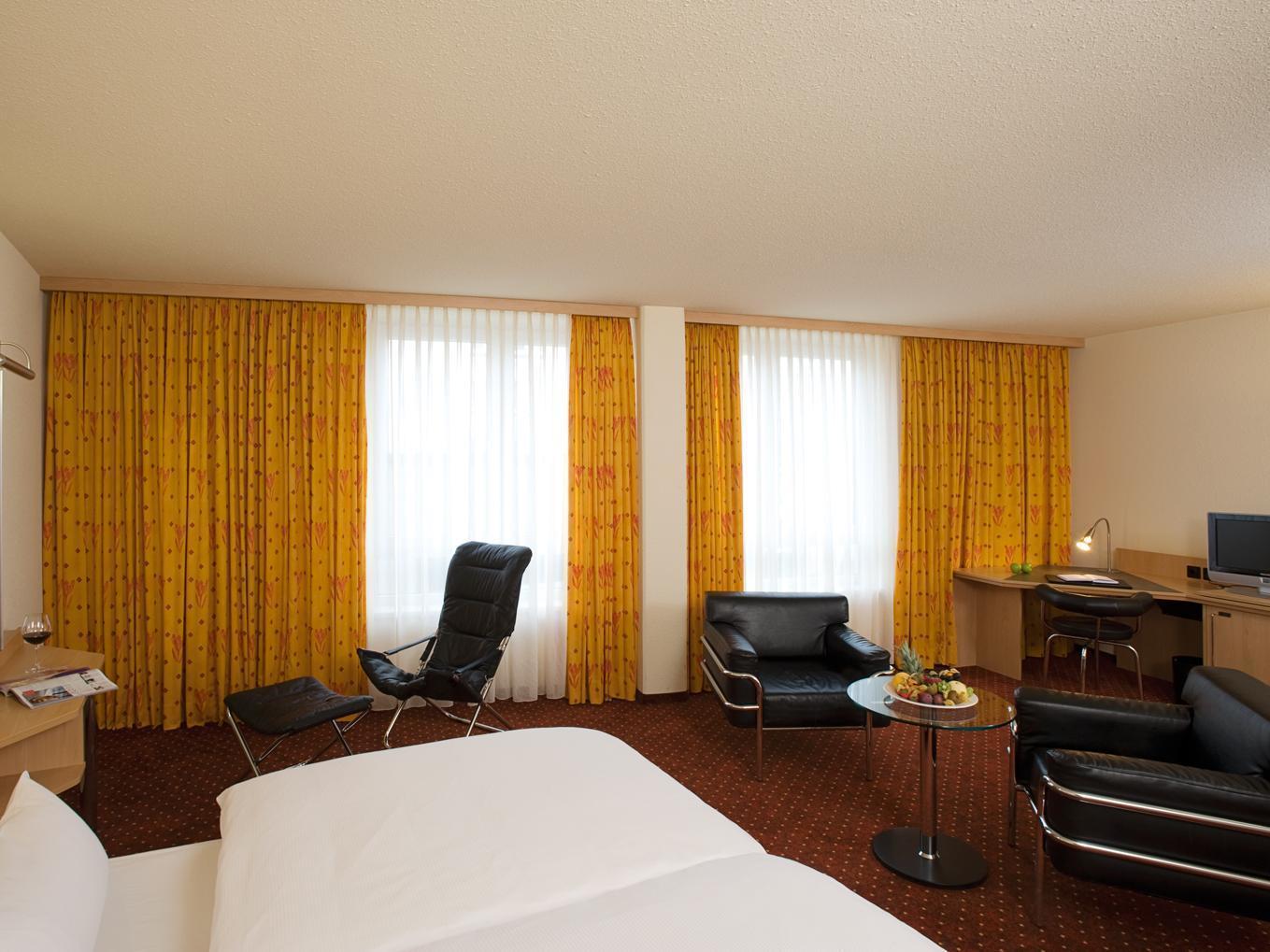Nh Leipzig Messe Hotel Ngoại thất bức ảnh
