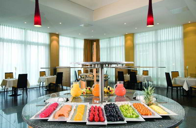 Nh Leipzig Messe Hotel Ngoại thất bức ảnh