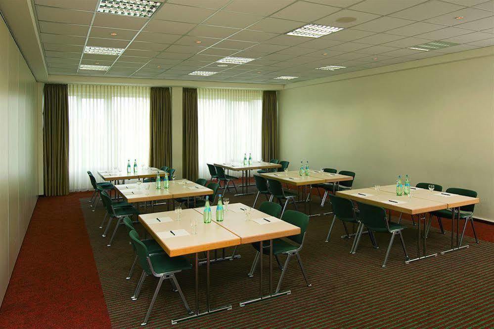Nh Leipzig Messe Hotel Ngoại thất bức ảnh