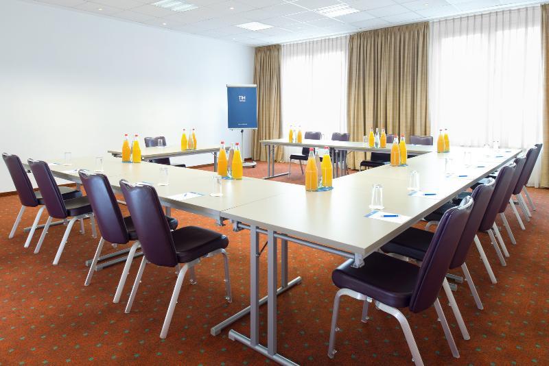 Nh Leipzig Messe Hotel Ngoại thất bức ảnh